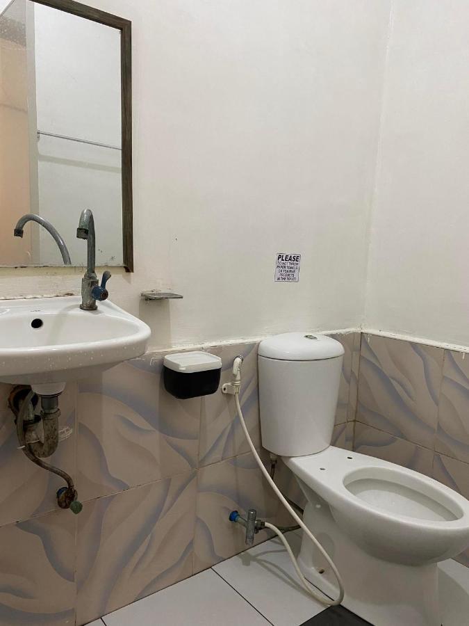 Mia Affordable Rooms Эль-Нидо Экстерьер фото
