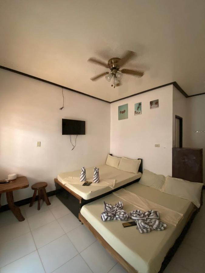 Mia Affordable Rooms Эль-Нидо Экстерьер фото