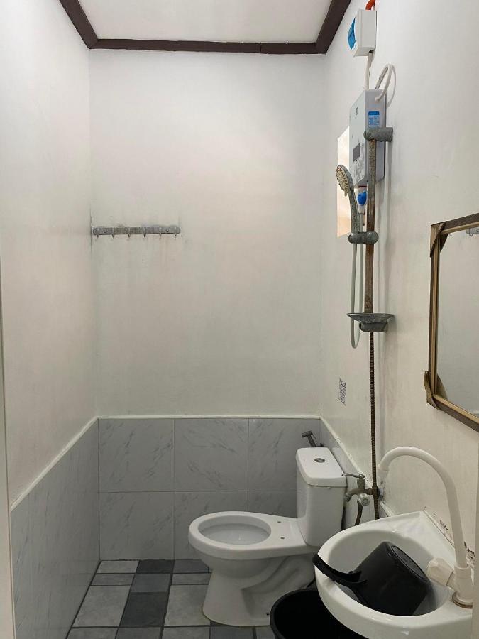 Mia Affordable Rooms Эль-Нидо Экстерьер фото